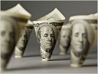 Dollaro sempre più forte contro l'Euro Dollaro sempre più forte contro l'Euro